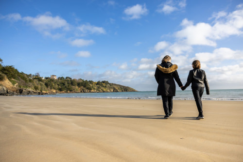 La plage de l'avant port