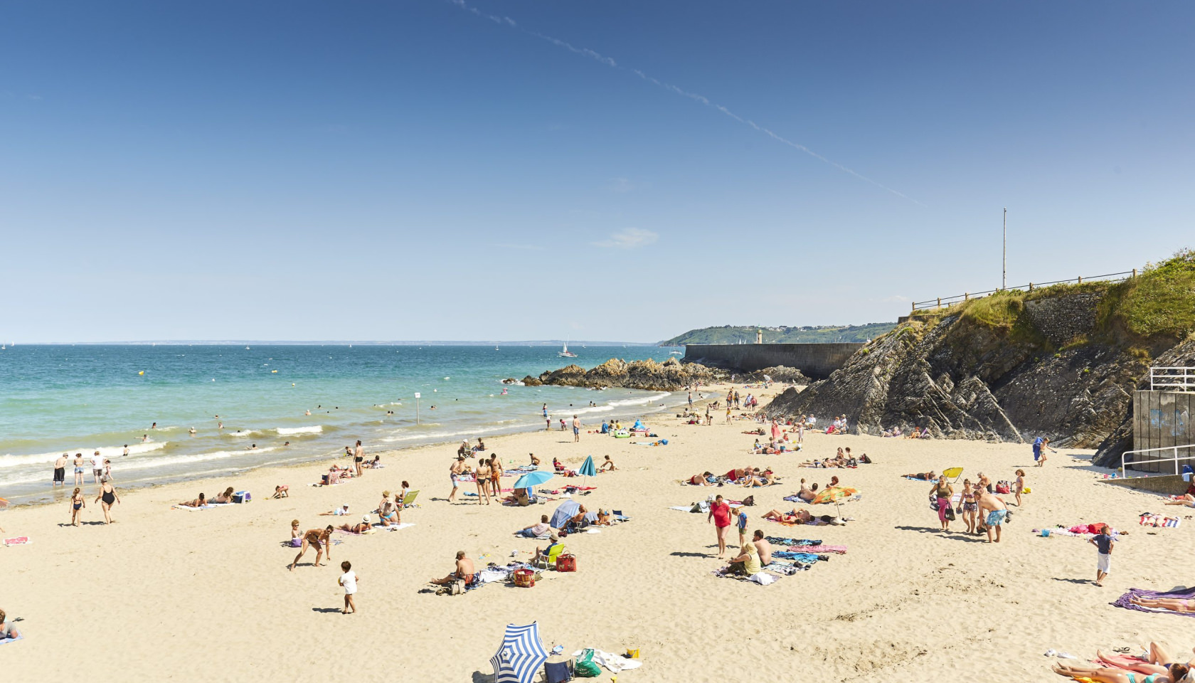 La playa del puerto exterior