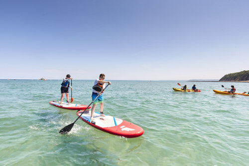 Kayak en la playa del Moulin