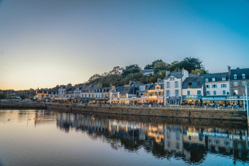 Les quais sur le port de Binic