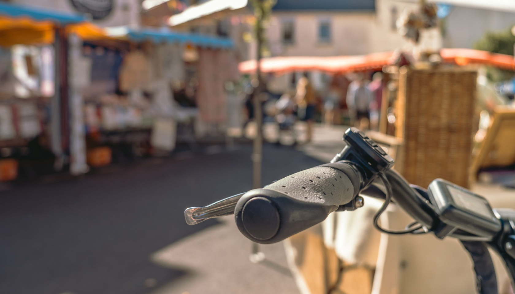 El mercado de la ciudad de Etables sur Mer