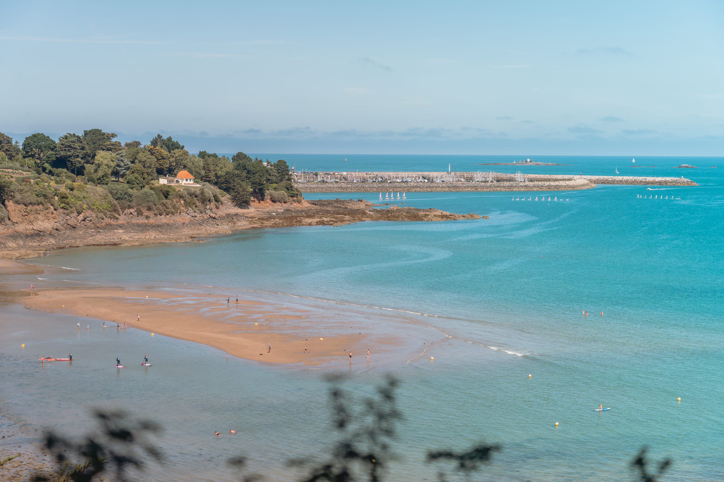 Vue sur la plage du Moulin